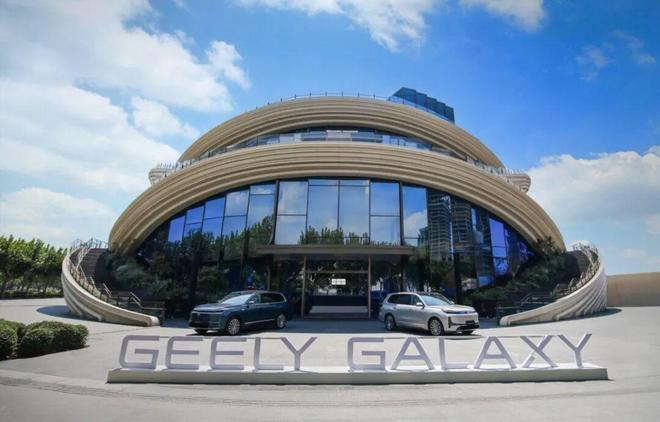 0万起；小鹏发布第二代VLA；威马复活新进展pg电子试玩网站免费奔驰纯电CLA售249(图3)